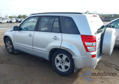 2006 Suzuki Grand Vitara Luxury z USA, uszkodzony, nr VIN JS3TE947264102560